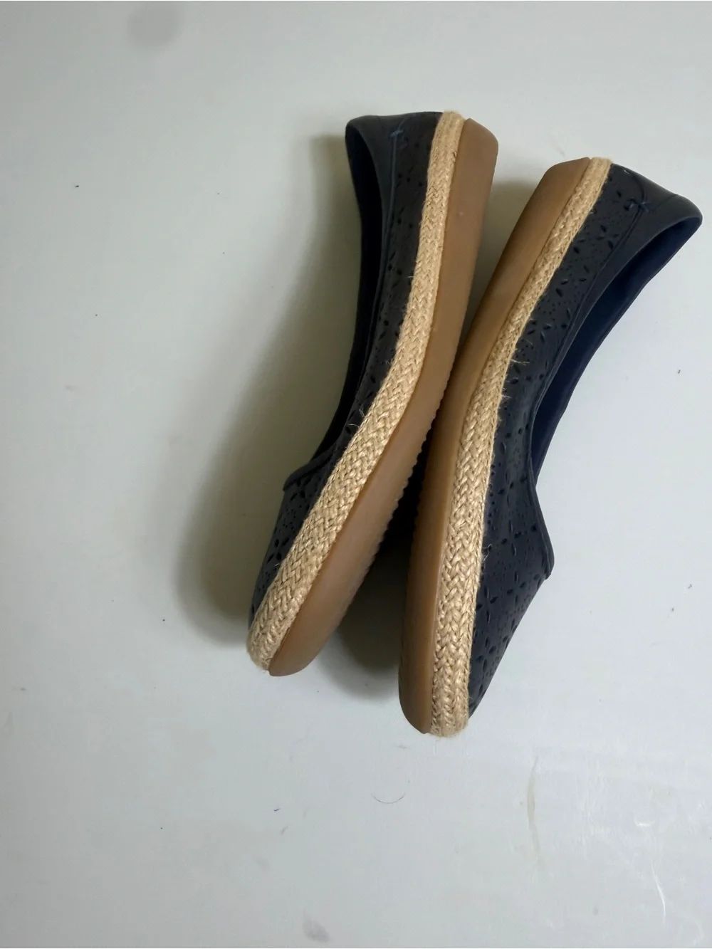 Nwot isClarks Collection Danelly Adira Navy Leather Espadrille Flats - Size 9.5